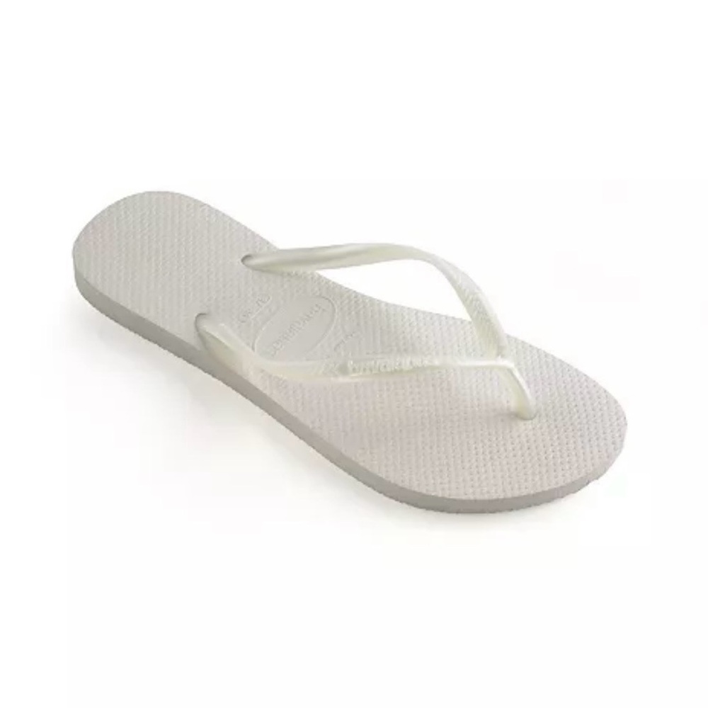 Brand new children Havaianas